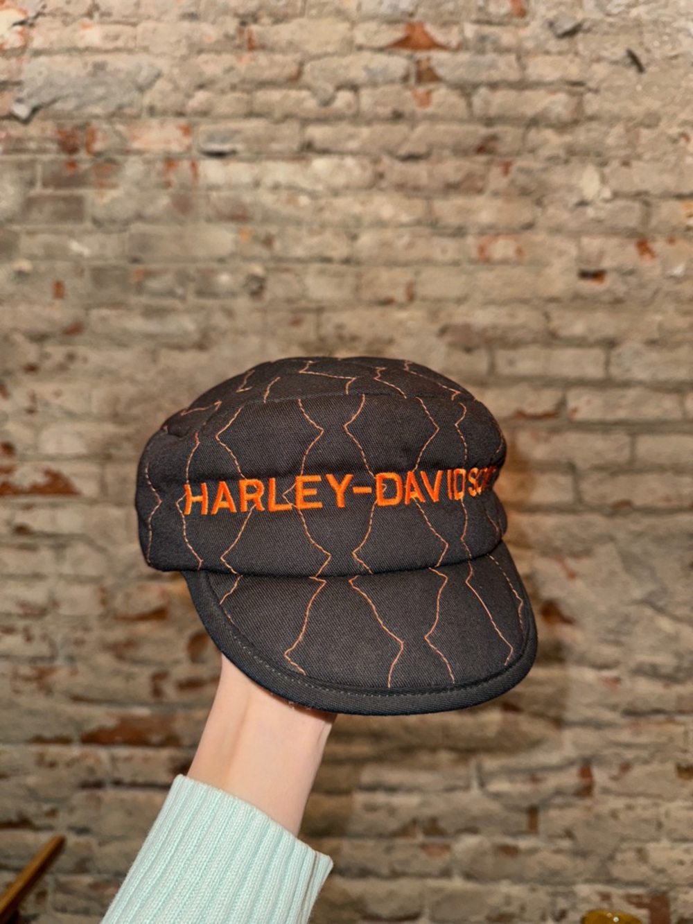 Harley‑Davidson Black Cap with Orange Stitching and Logo